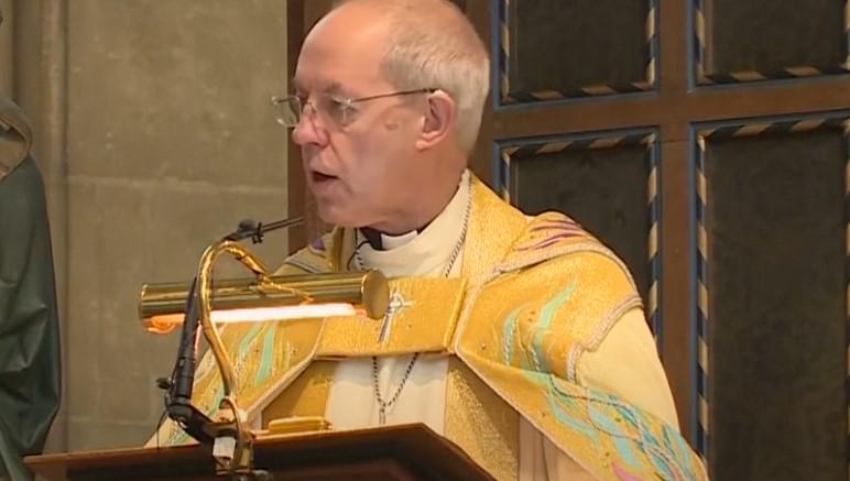 Perché l’arcivescovo di Canterbury Justin Welby si è dimesso? Tutte le accuse sullo scandalo John Smyth