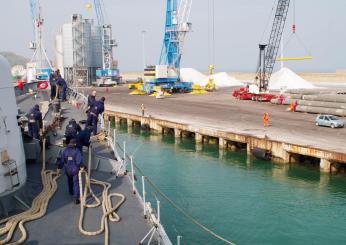 Ortona (Chieti), incidente sul lavoro: in area portuale muore operaio di 41 anni