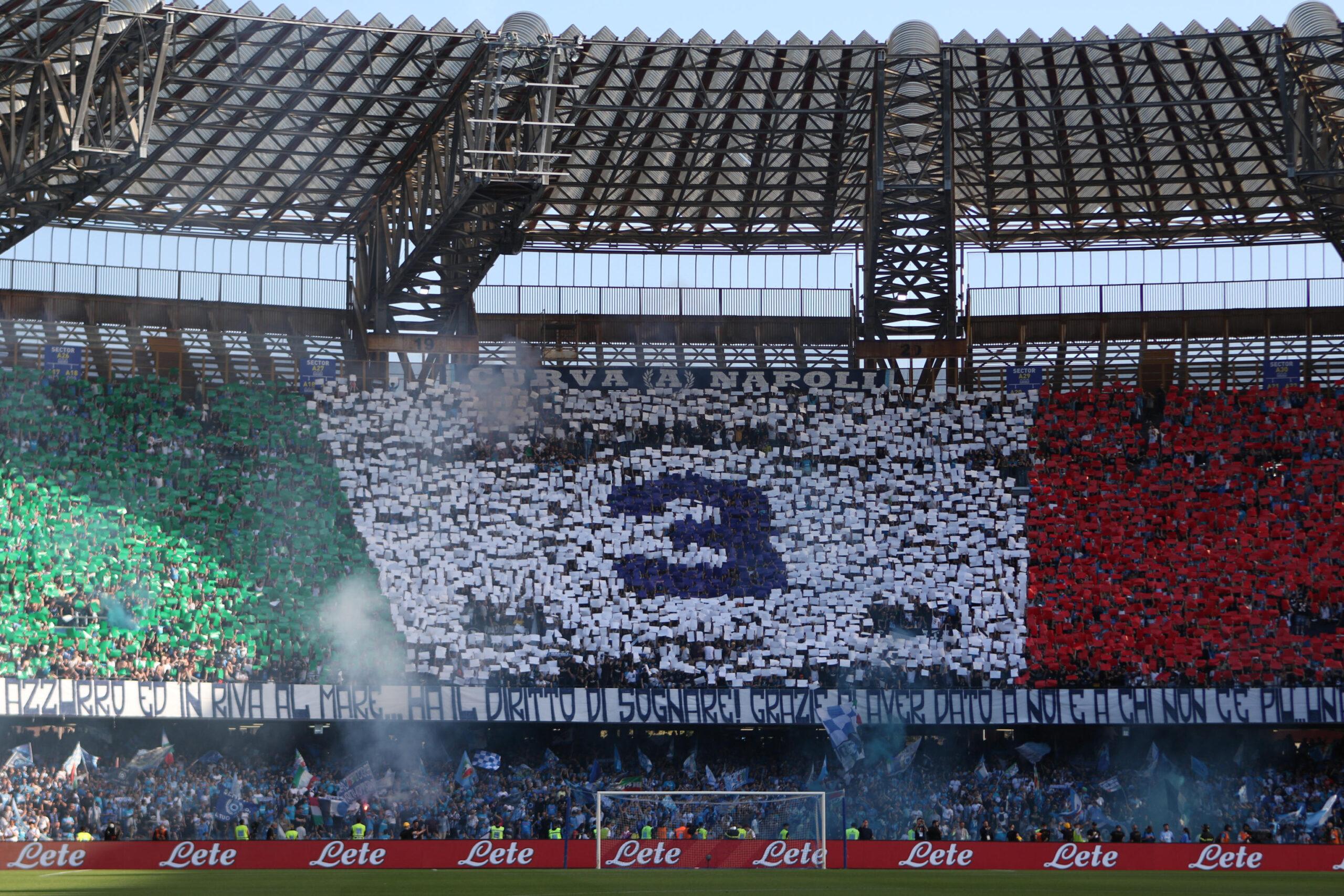 Napoli: Scudetto capovolto, ecco il perchè della coreografia azzurra