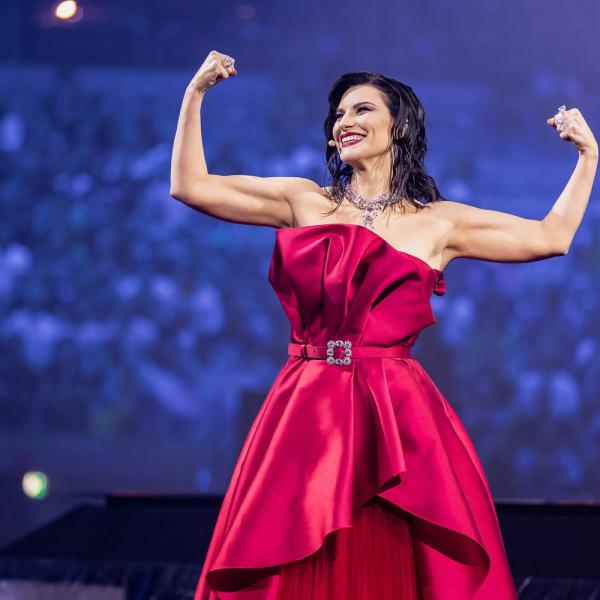 Laura Pausini, polemica su Italia Loves Romagna: ecco cos’è successo