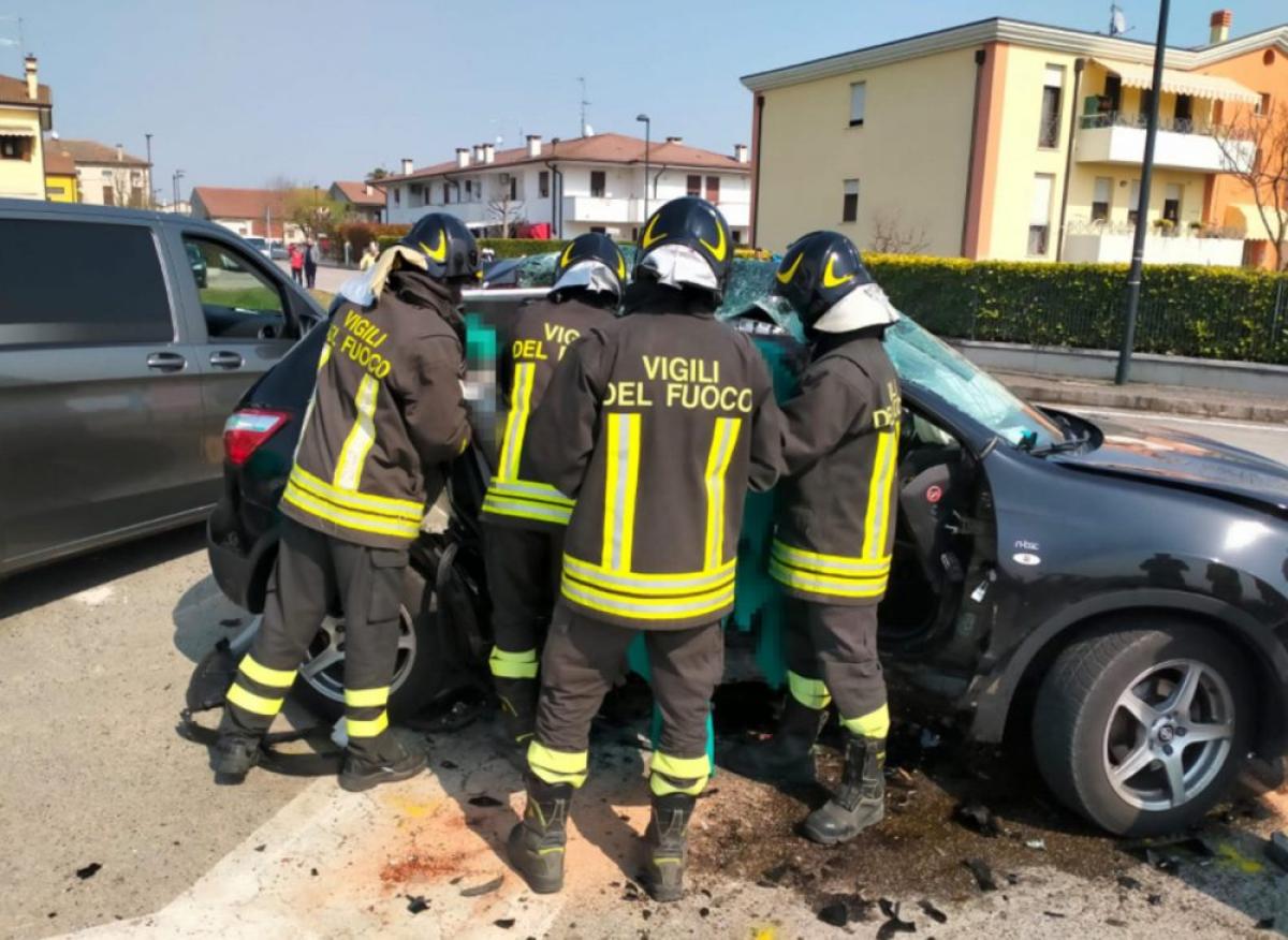 Incidente sulla Roma-Civitavecchia, tamponamento a catena costato l…