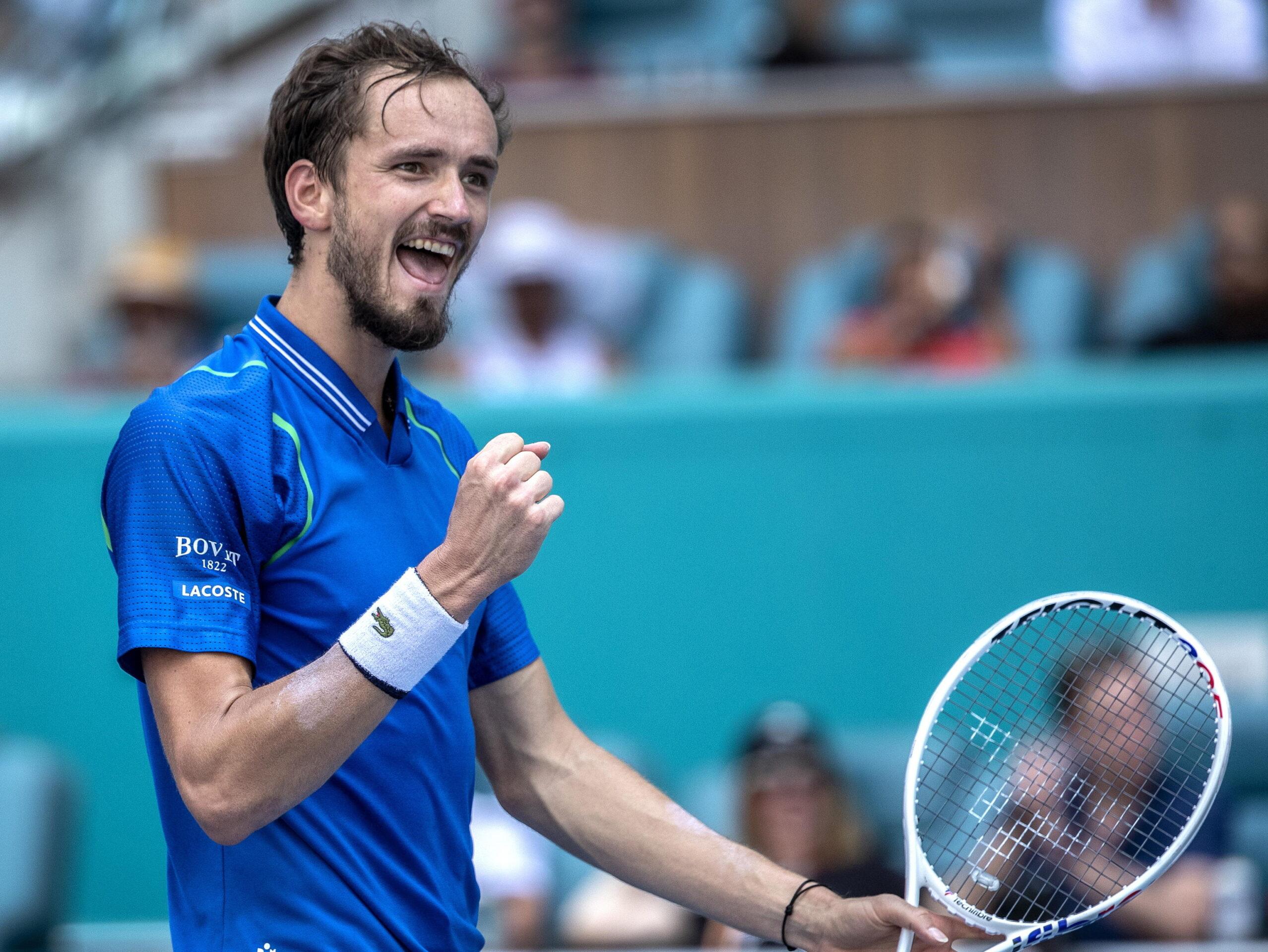 Daniil Medvedev: età, moglie, figli, ranking e biografia del tennista