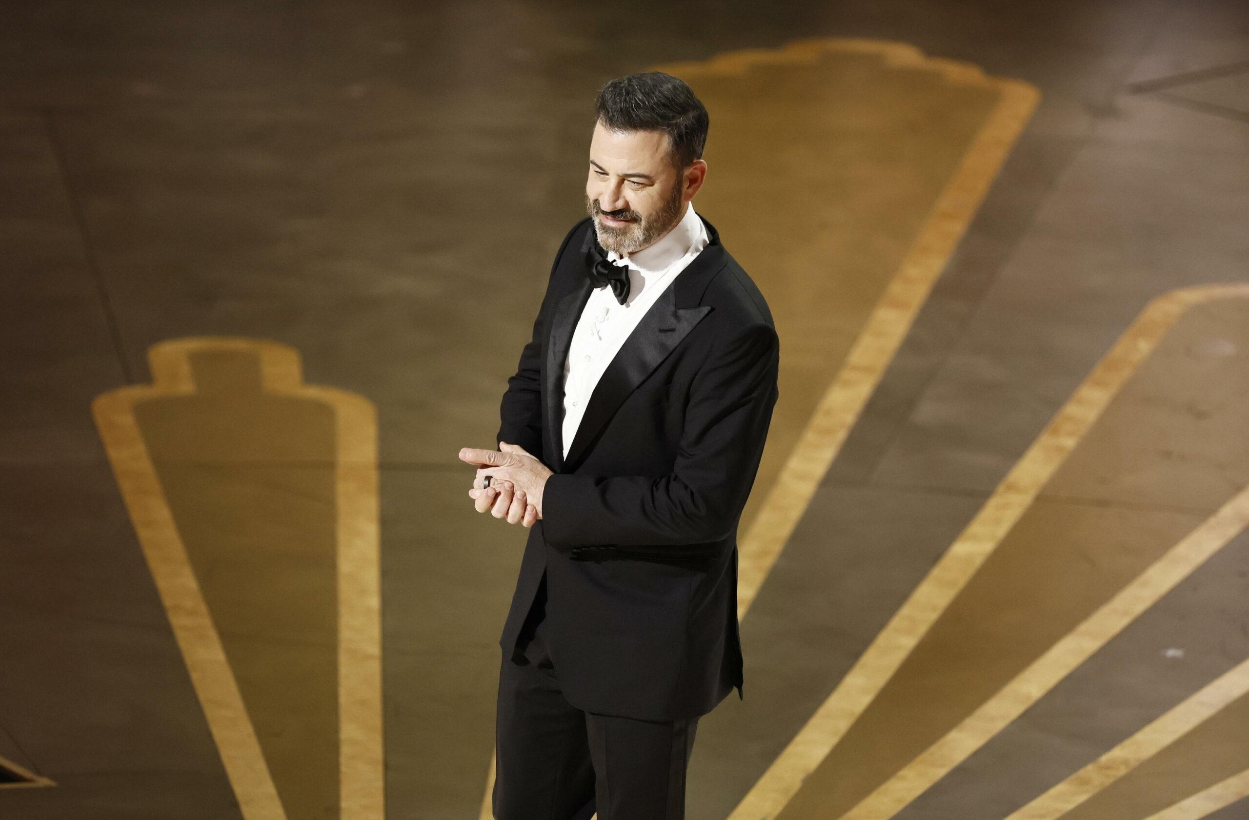 Chi è Jimmy Kimmel: età, carriera e vita privata del conduttore degli Oscar 2024