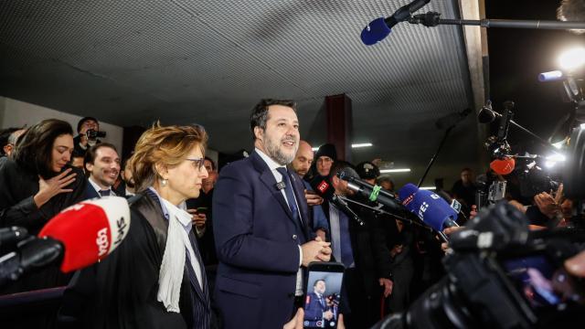 Open Arms, Matteo Salvini assolto: il fatto non sussiste