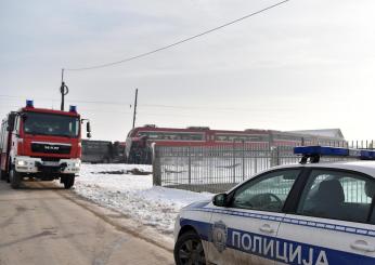 Serbia, treno merci deraglia e disperde ammoniaca: 50 persone intossicate