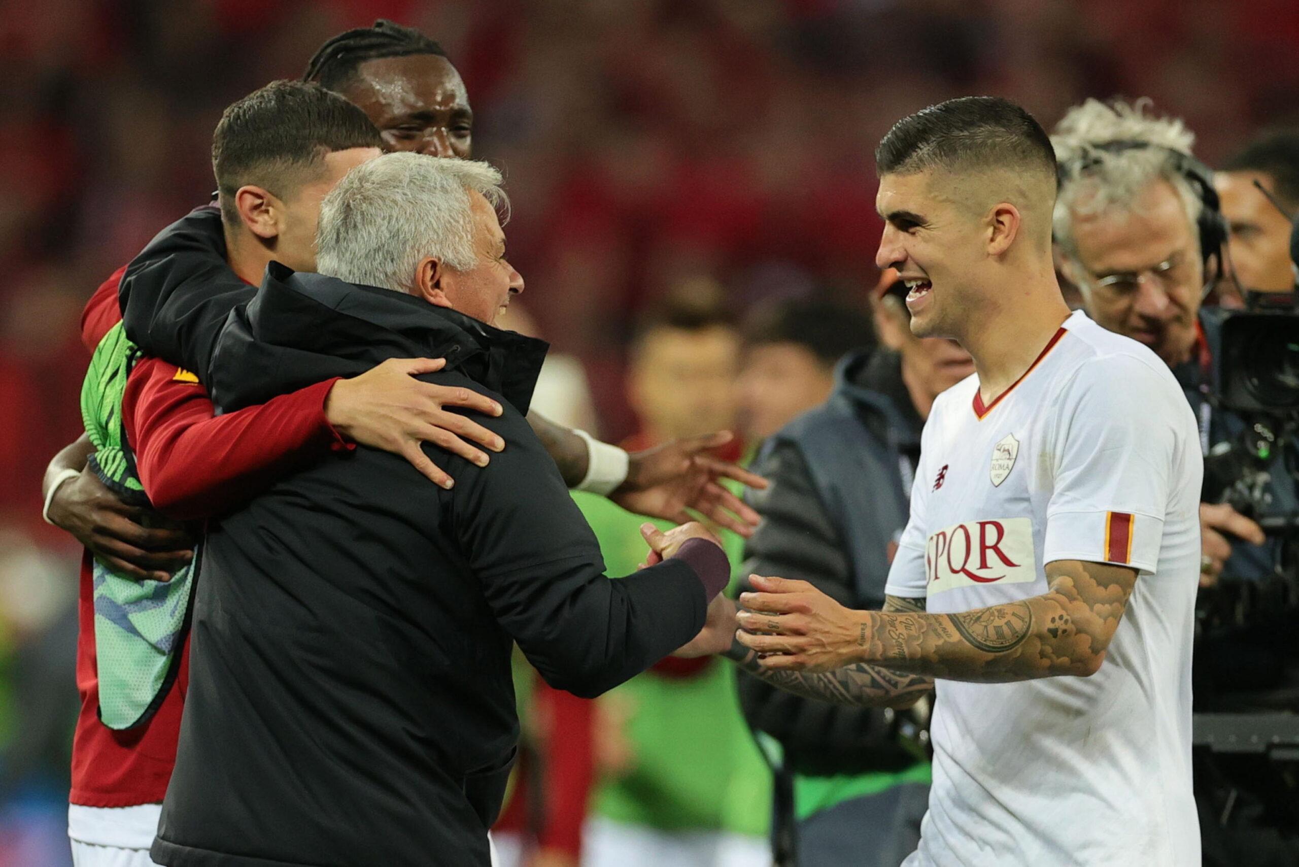 Vendita biglietti finale Europa League, quando e dove comprarli? Prezzi Roma-Siviglia