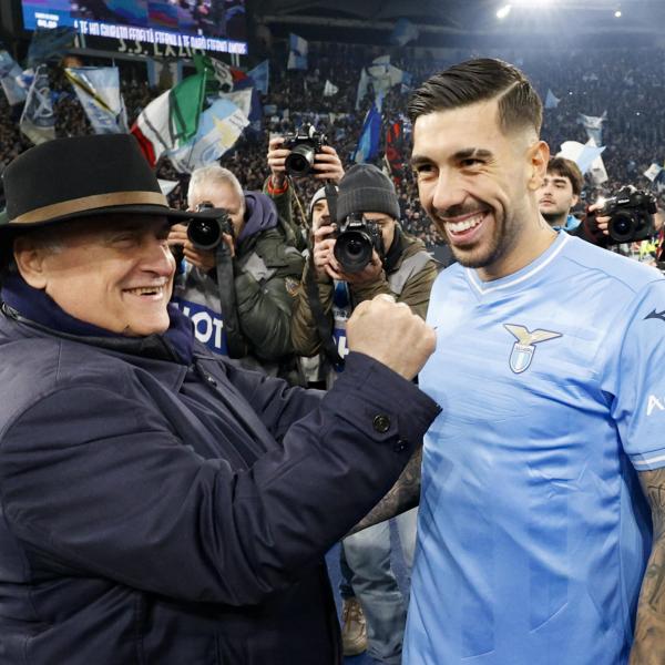 Lazio, parla il Ds Fabiani: “Con Zaccagni stretta di mano, resterà”, poi il commento sull’addio di Felipe Anderson