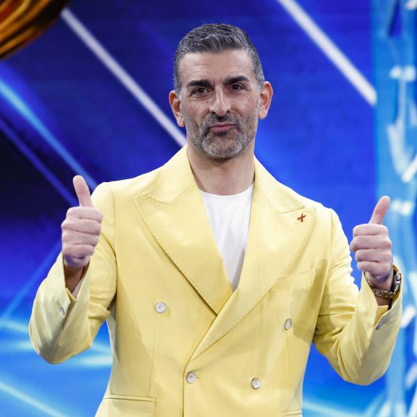 Simone Di Pasquale diventa papà: l’annuncio in diretta alla finale di Ballando con le Stelle | VIDEO