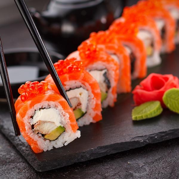 Norovirus: che cos’è e quali sono i sintomi del virus legato al sushi?