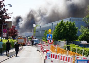 Danimarca, incendio scoppiato alla casa farmaceutica Novo Nordisk: è il secondo in una settimana | VIDEO e FOTO