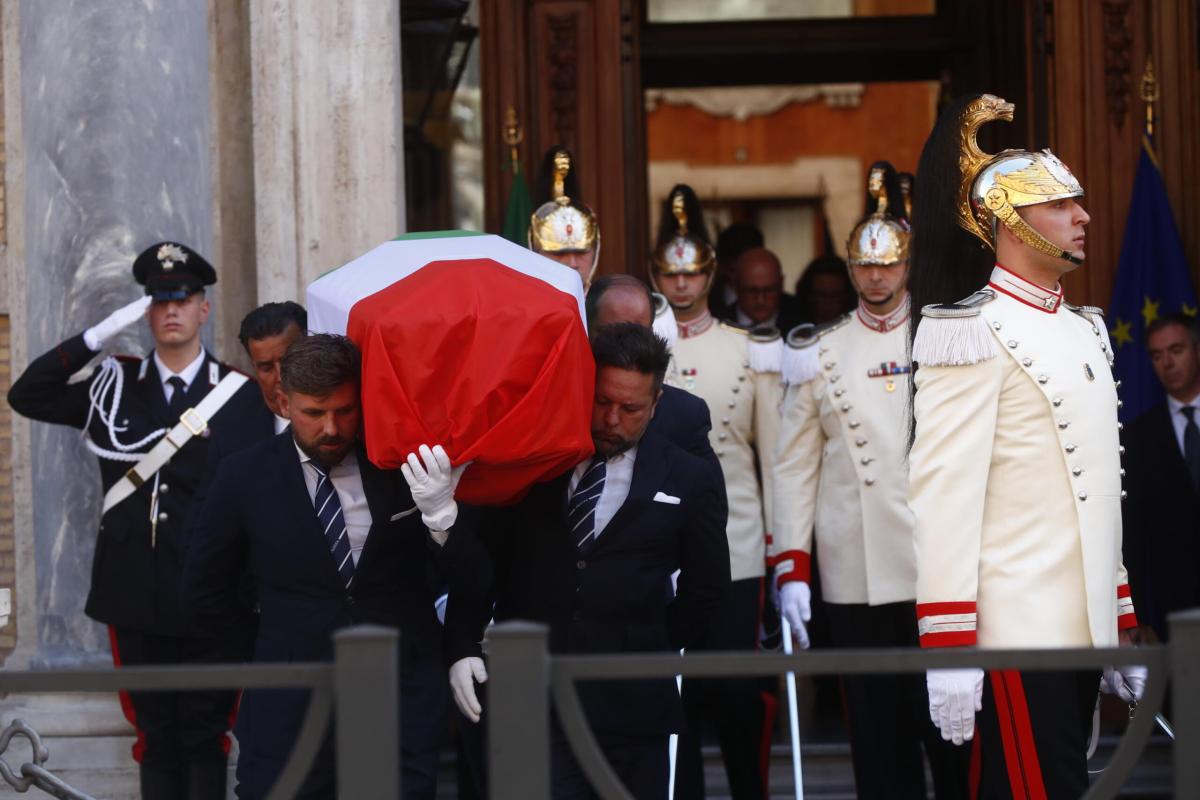 Morte Giorgio Napolitano, Bandecchi (AP): “Con lui se ne va un pezz…