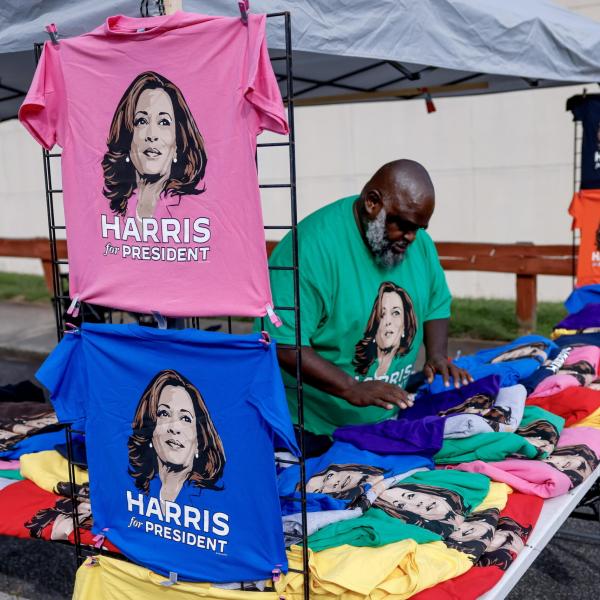 Elezioni Usa 2024, cosa bisogna fare per diventare volontario della campagna elettorale per Kamala Harris o Donald Trump?