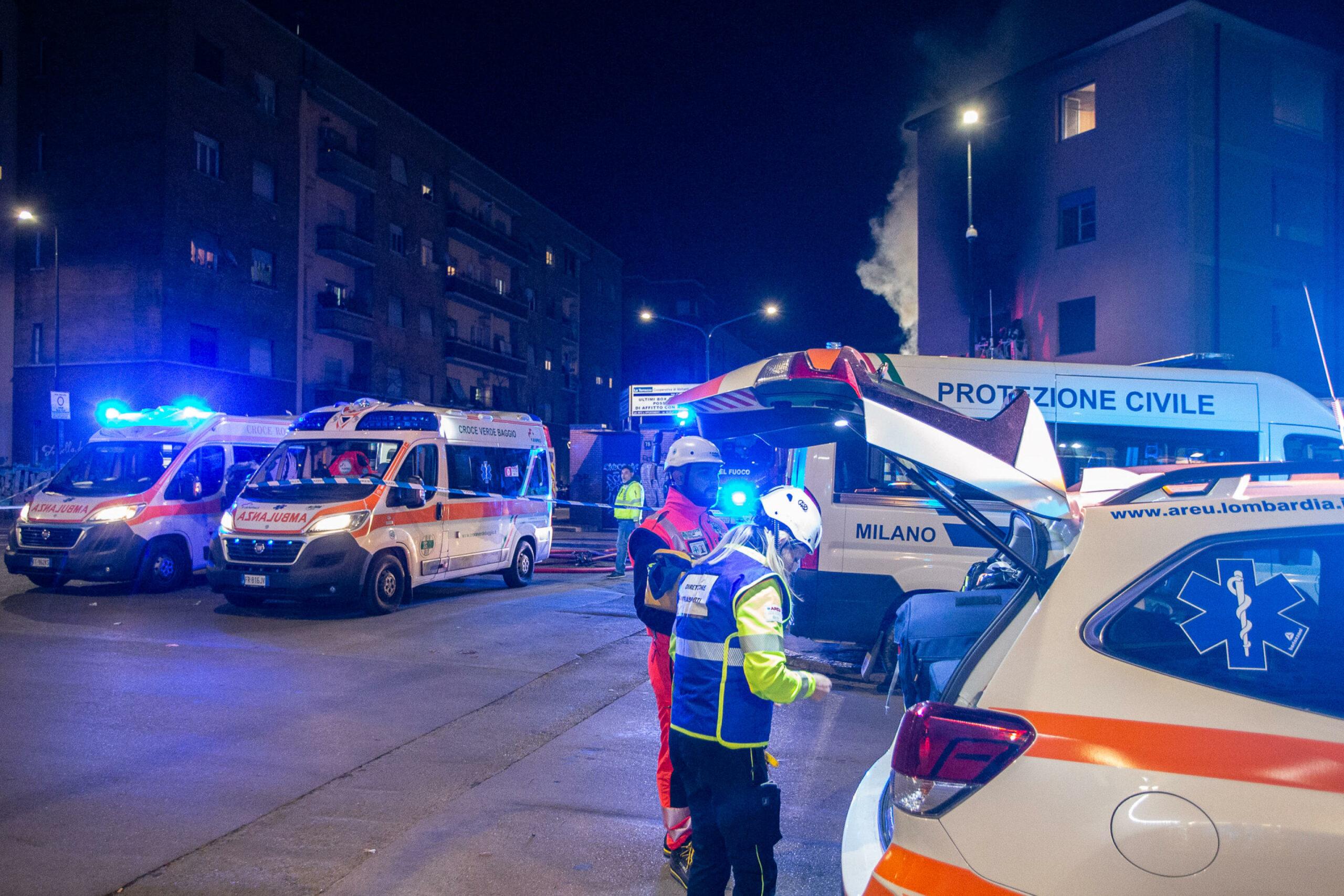 Bologna, incidente a San Pietro in Casale: ambulanza va fuori strada, un morto e tre feriti