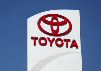 Toyota, problemi con airbag: richiama un milione di veicoli negli Usa