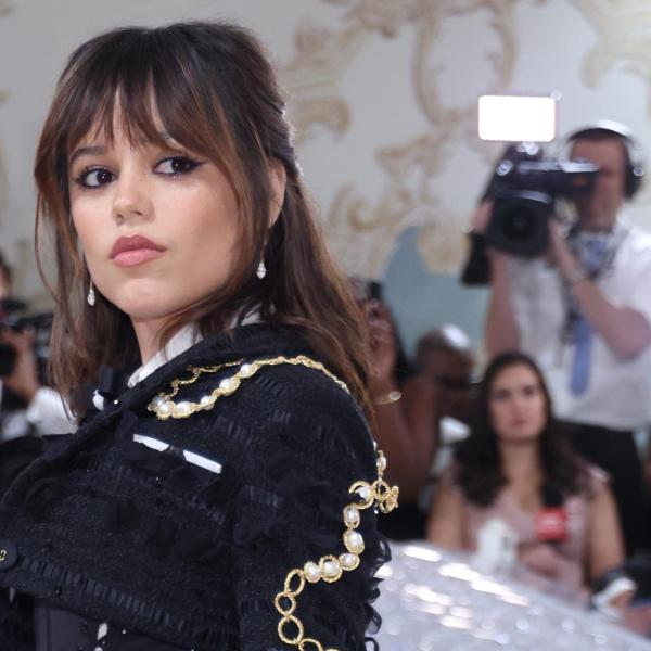 Beetlejuice 2, confermata Jenna Ortega nel cast del sequel del cult di Tim Burton, in uscita nel 2024