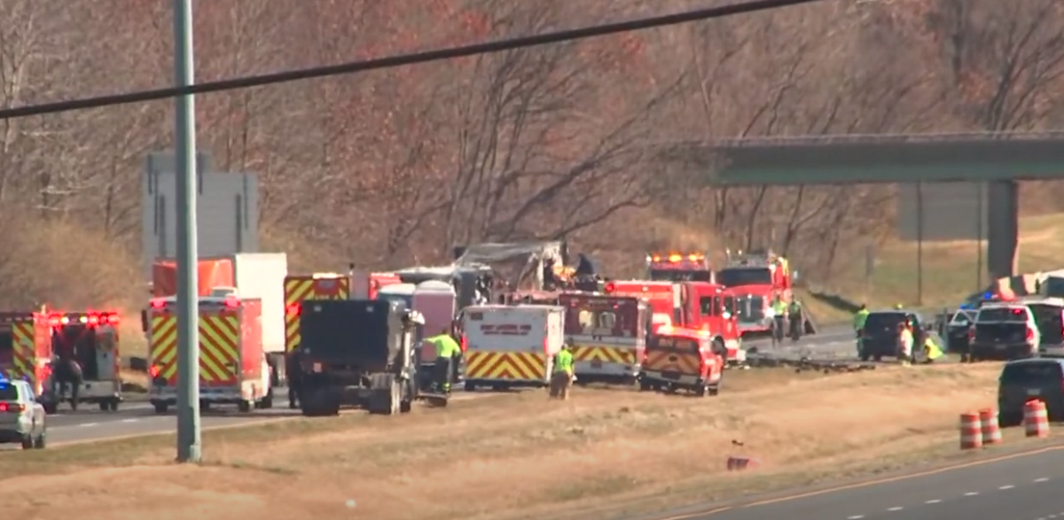 Usa, incidente in Ohio: autobus pieno di studenti viene tamponato d…