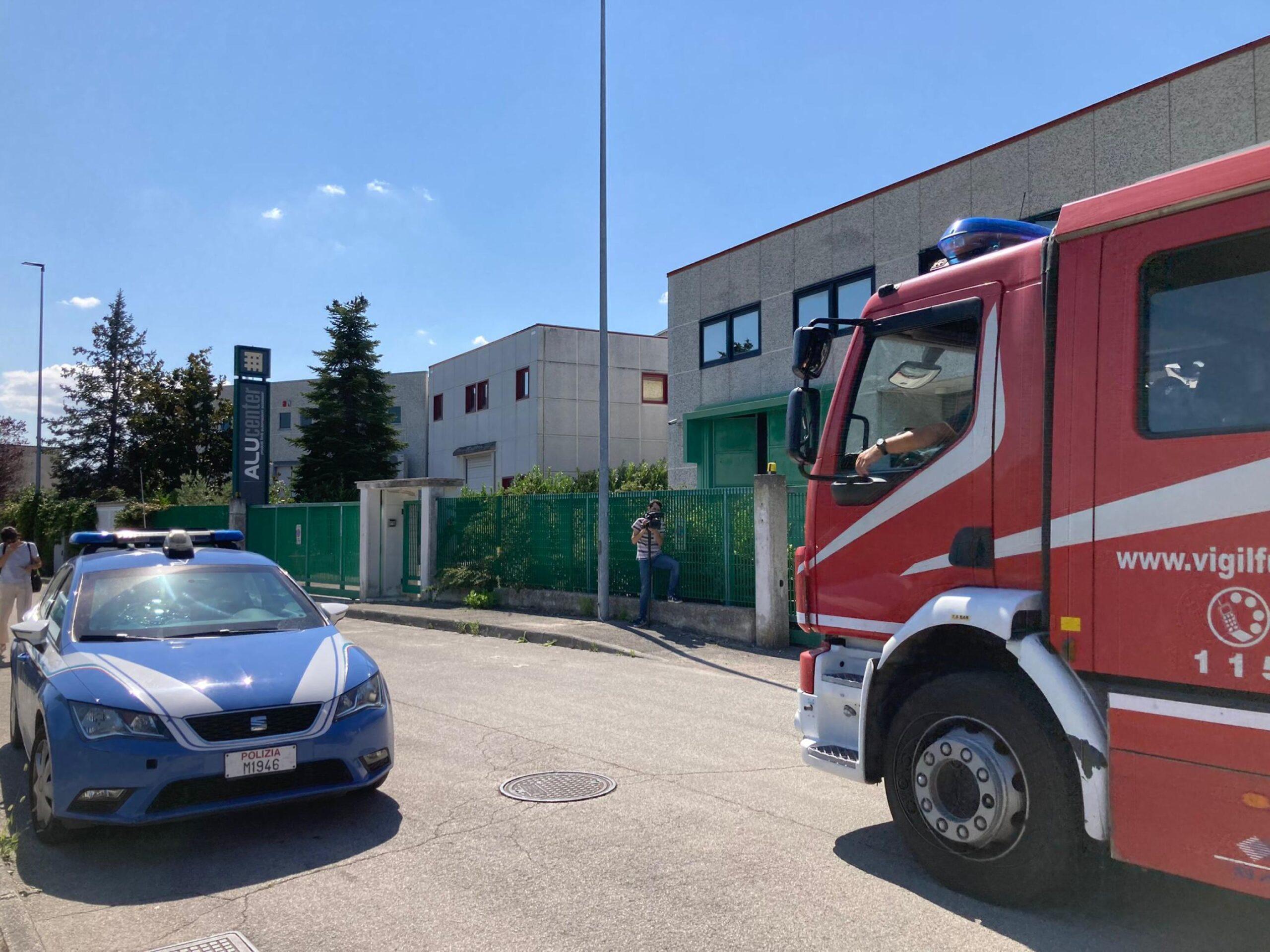 Ancona, incidente sul lavoro in via Fioretti: morto il manager 53enne Andrea Monti