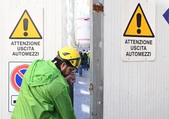 Pordenone, incidente sul lavoro a Fiume Veneto: operaio 69enne muore dopo essere stato colpito da una gru, indagini in corso