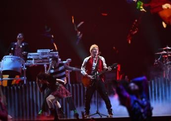 Concerto Ed Sheeran Lucca 2024: scaletta, prezzo dei biglietti, orario, parcheggio e come raggiungere, in macchina e con i mezzi, le Mura storiche