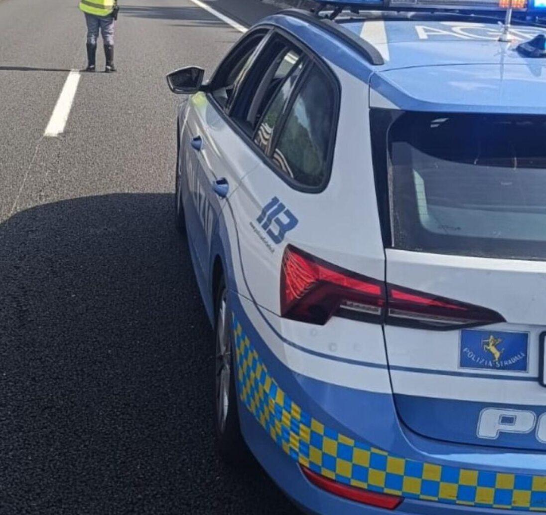 Cosenza, incidente sulla SS18 tra Scalea e Santa Maria del Cedro, un ferito