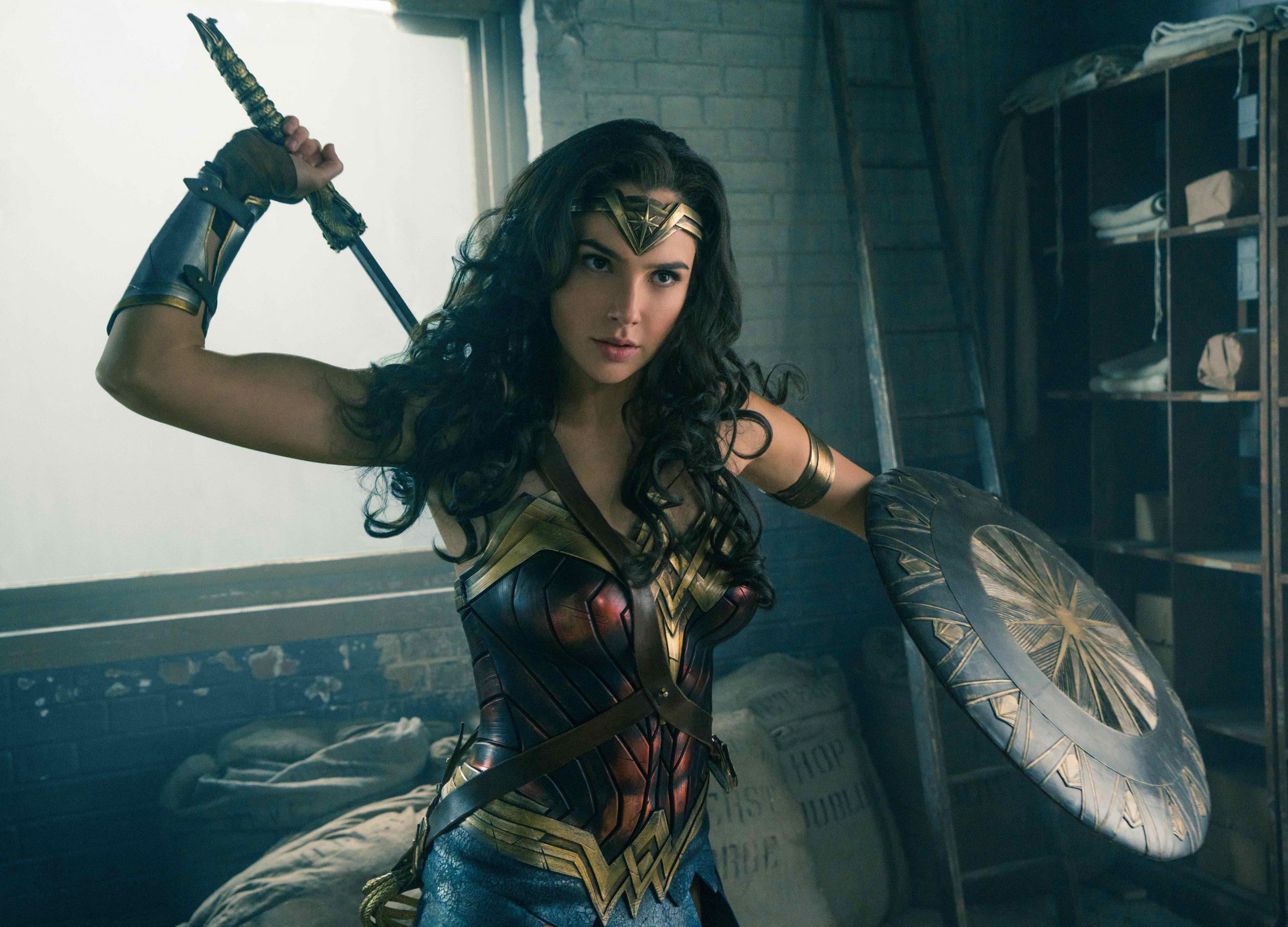 Wonder Woman 3 con Gal Gadot cancellato dalla Warner Bros., anche il nuovo Superman in dubbio