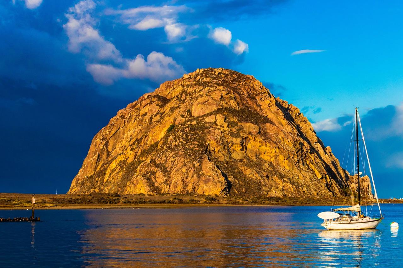 Cosa vedere a Morro Bay in California: storia e particolarità