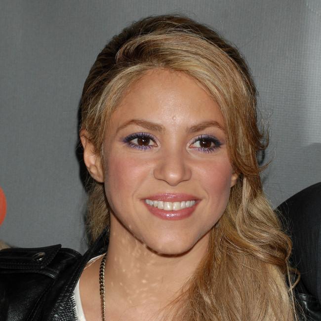 La prima intervista di Shakira dopo la rottura con Piqué: la frecciata a Clara Chia Marti