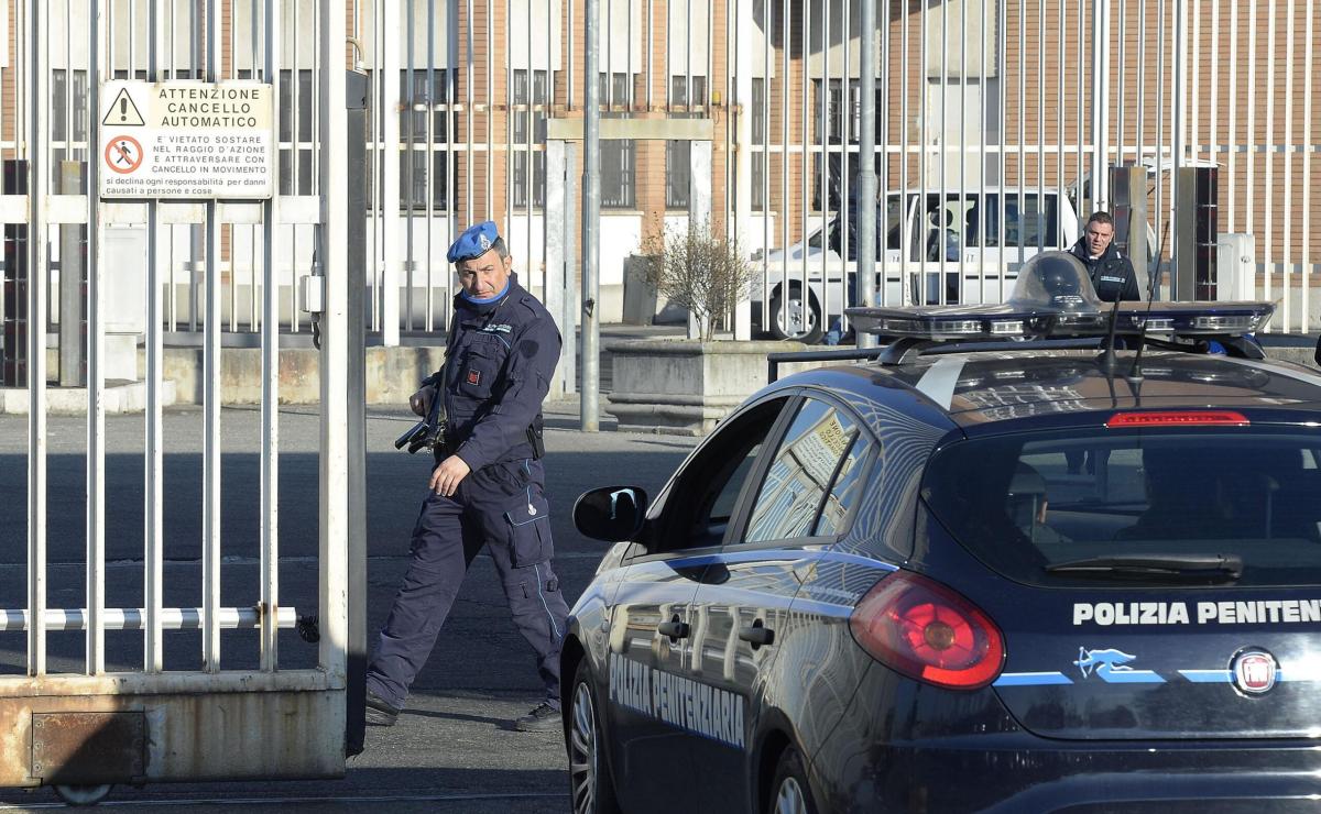 Torino, shock in carcere. Detenuta si lascia morire di fame, Antigo…