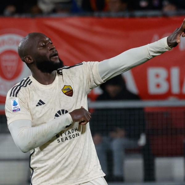 Roma, si ferma Lukaku: l’attaccante salta il match di Europa League con il Brighton