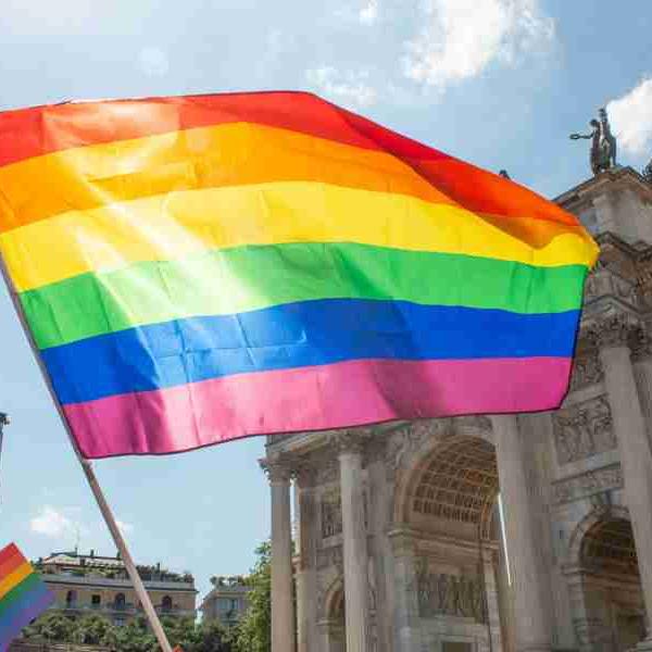 Pride Milano 2022, quando la città si tinge di arcobaleno