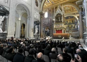 Filippine, balconata di una chiesa crolla durante la messa: morta una donna, i feriti sono più di cinquanta