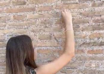 Altro atto vandalico al Colosseo, una turista svizzera incide il suo nome su un basamento