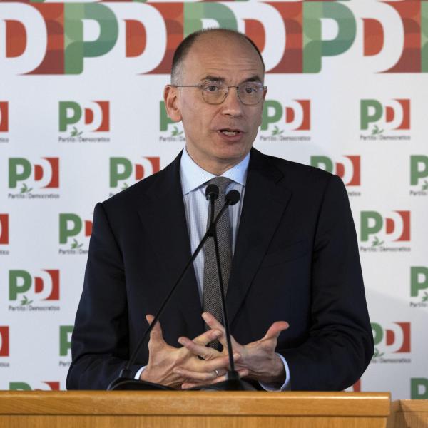 Manovra 2023, Letta: “Legge di bilancio inadeguata, la destra vuole fare cassa sui poveri”