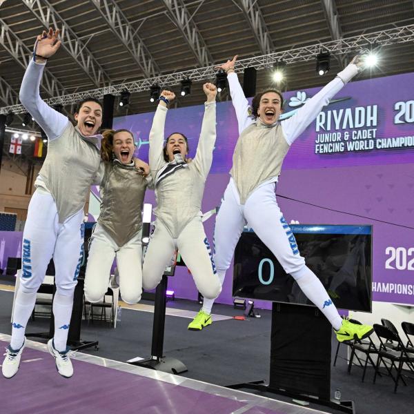 Fioretto, oro e argento a squadre ai mondiali di Riyadh 2024