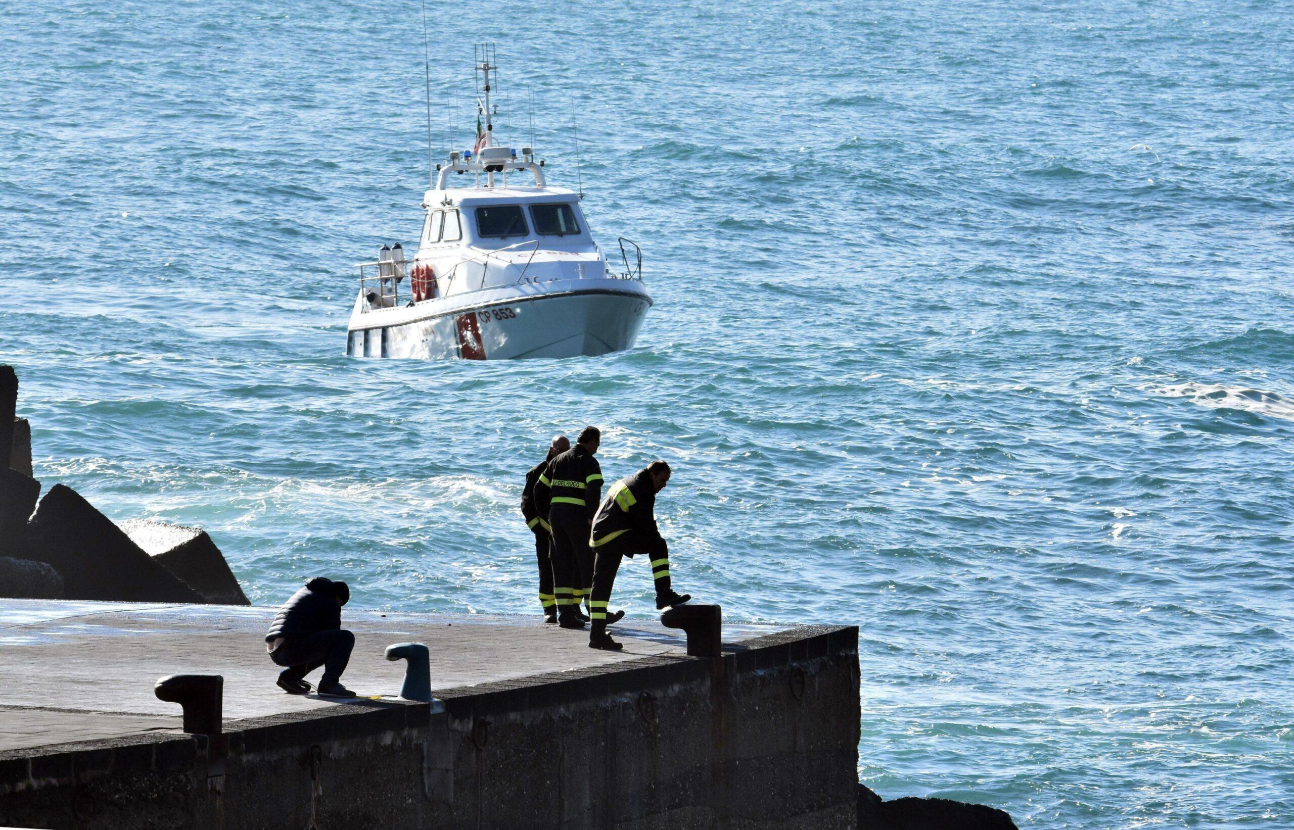 Tragedia alle isole Tremiti, ritrovato il corpo di Gianluca De Luca, il sub di Termoli scomparso ieri