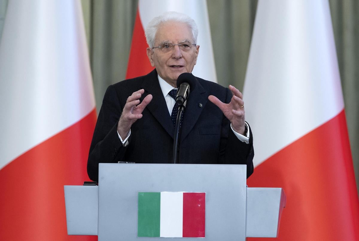 Mattarella riceve Premio Paolo VI in Vaticano, la cerimonia il 29 m…