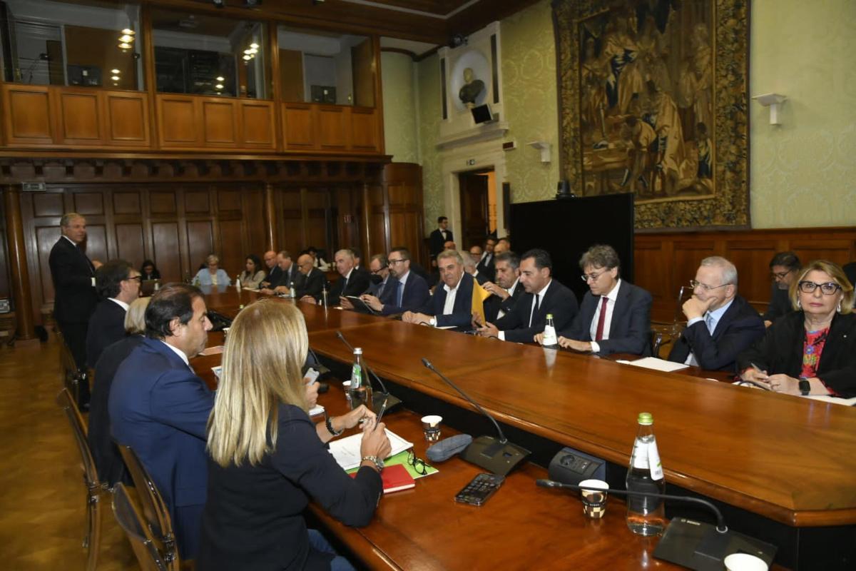 Palazzo Chigi: “Manovra seria, priorità a redditi e pensioni più ba…