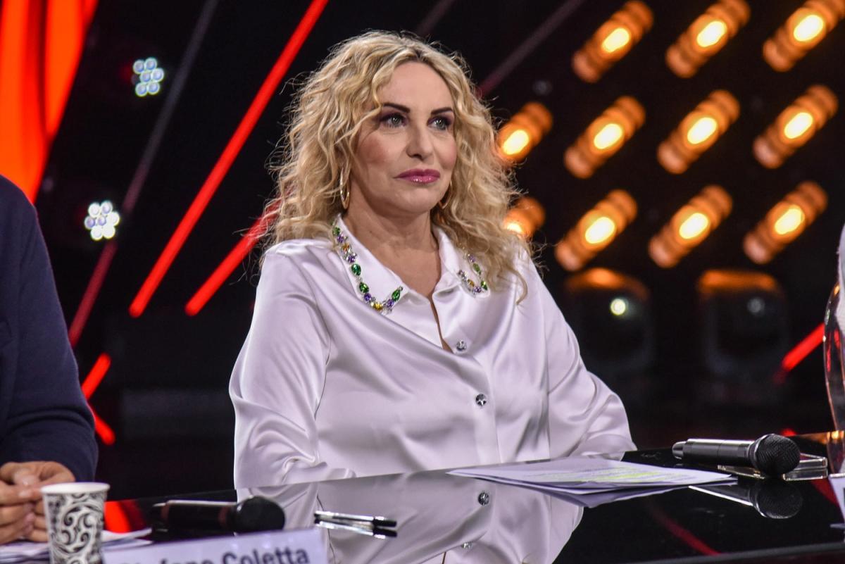 Antonella Clerici piange al Tg1: ecco perché si è commossa la giornalista e conduttrice