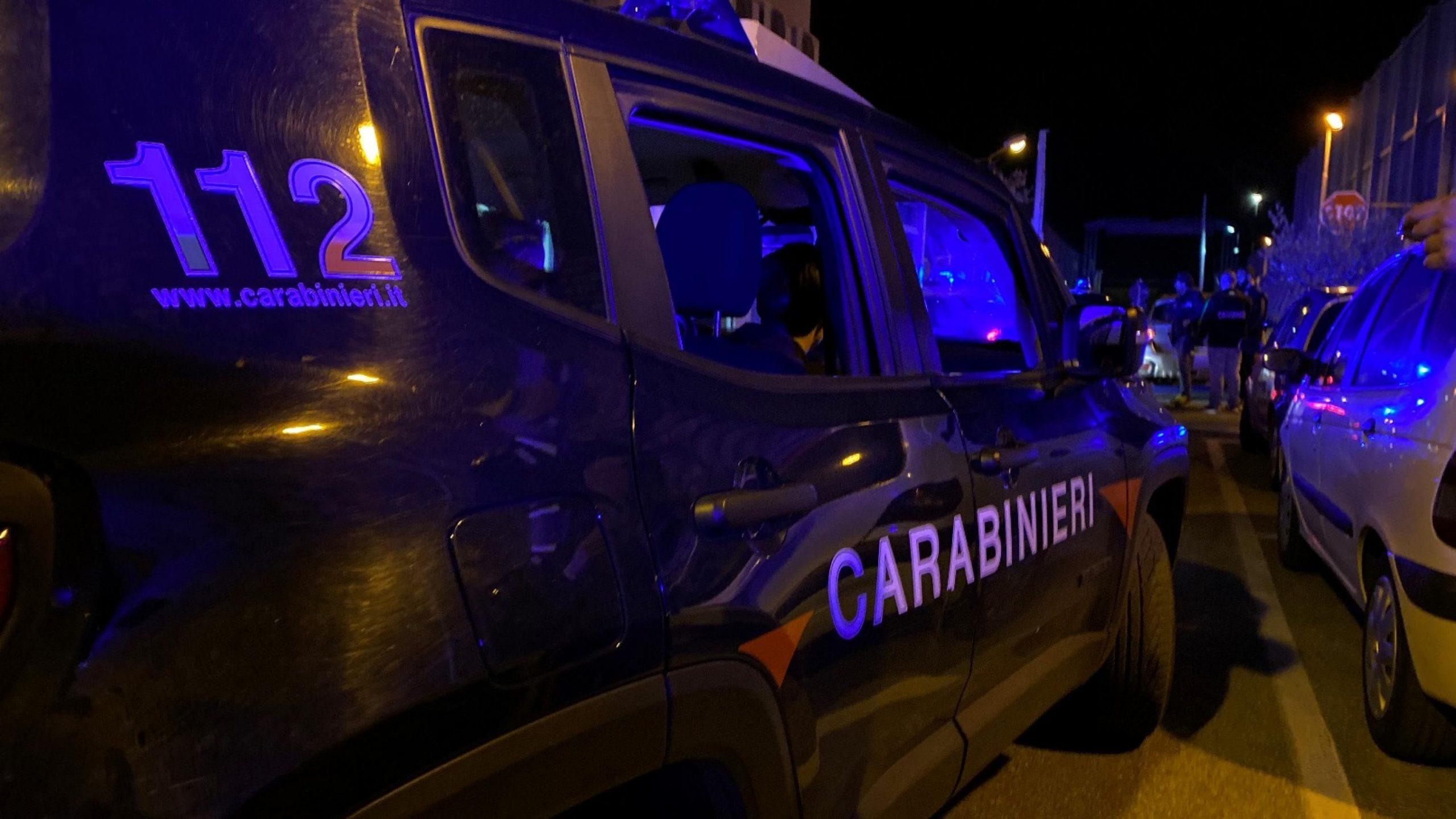 Denunciato Elia Cassardo de “La Caserma”: distrugge casa e aggredisce i carabinieri