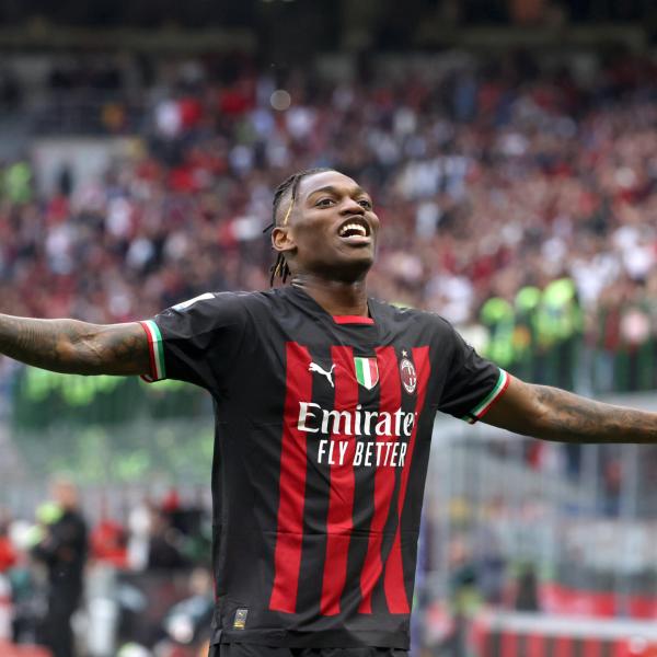 Leao spinge per il rinnovo con il Milan: ‘No’ a Chelsea e Real Madrid