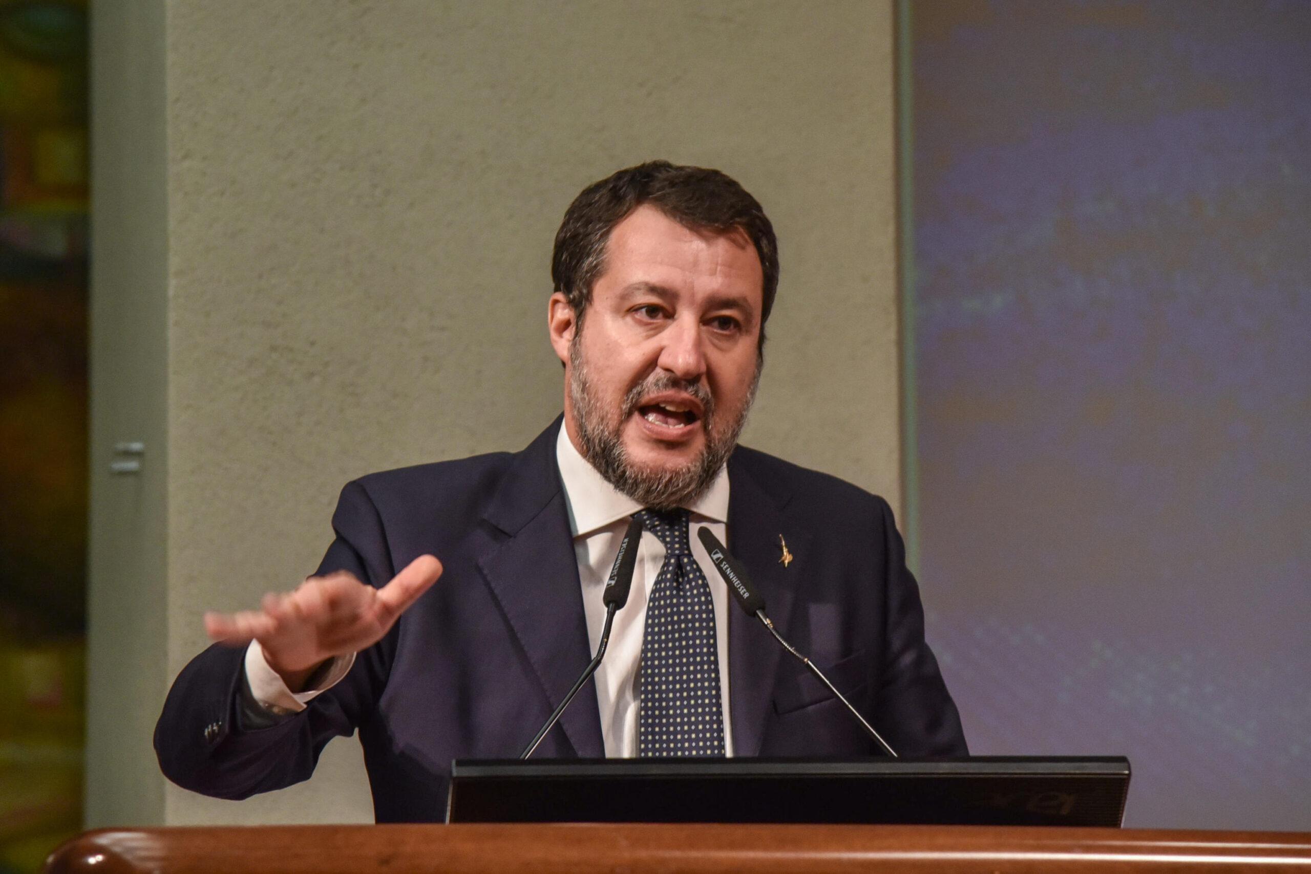 Salvini alla Cna: “No a sciopero per 24 ore, il 17 novembre pronto a intervenire con la precettazione”