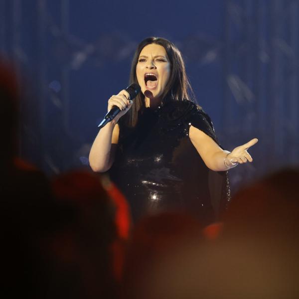 Laura Pausini annuncia le nuove date del World Winter Tour 2024: quando escono i biglietti