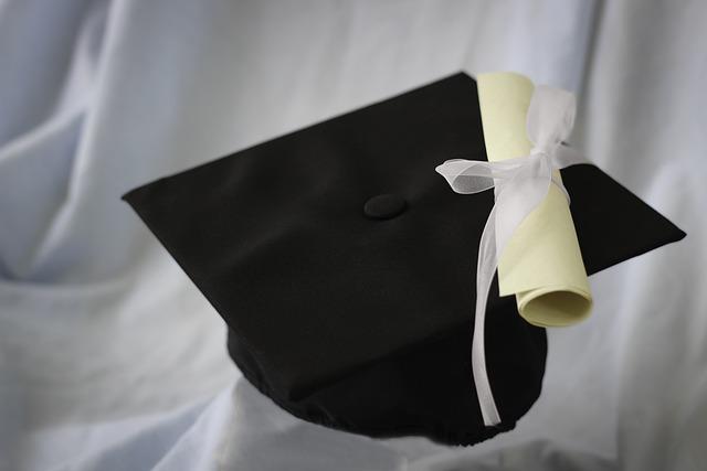 Riscatto della laurea: le nuove istruzioni INPS in caso di passaggio al sistema contributivo