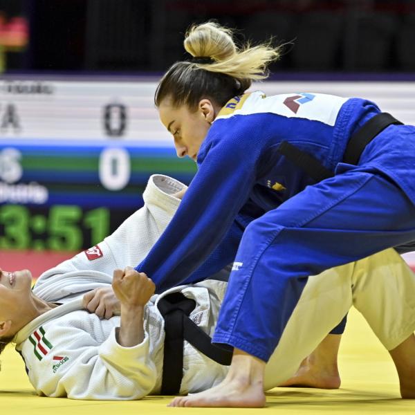 Europei di lotta, Enrica Rinaldi bronzo nei 76 kg