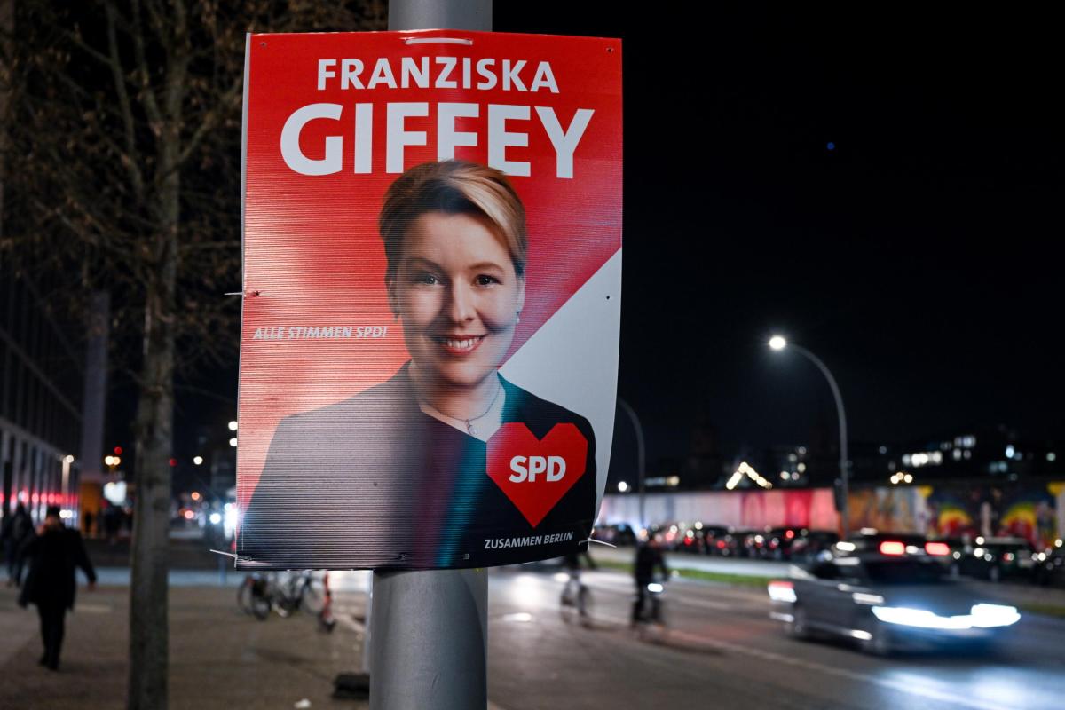 Germania, aggressione shock alla deputata dell’Spd Franziska Giffey. Fermato l’aggressore: è un 70enne forse estremista