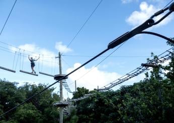 Valtellina, Ghizlane Moutahir è caduta dalla zipline di Bema per un’errore nell’imbracatura: arrivano i risultati dell’autopsia