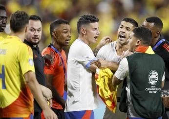 Uruguay-Colombia, maxi rissa nel finale tra calciatori e tifosi: Darwin Nunez implacabile