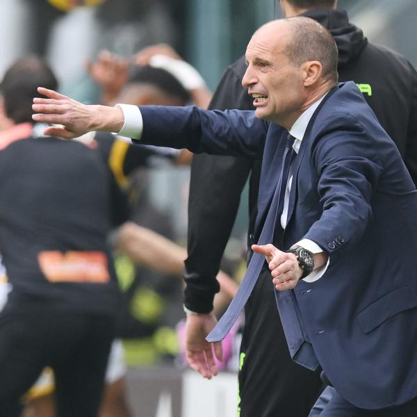 Juventus-Genoa, Allegri alza i toni: “Malumore dei tifosi? Non mi interessa. Io faccio l’allenatore”