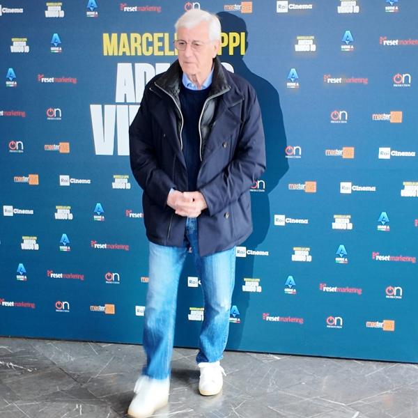 “Adesso vinco io”, tutto sul documentario dedicato a Marcello Lippi: “Oltre la carriera c’è anche la famiglia” | VIDEO