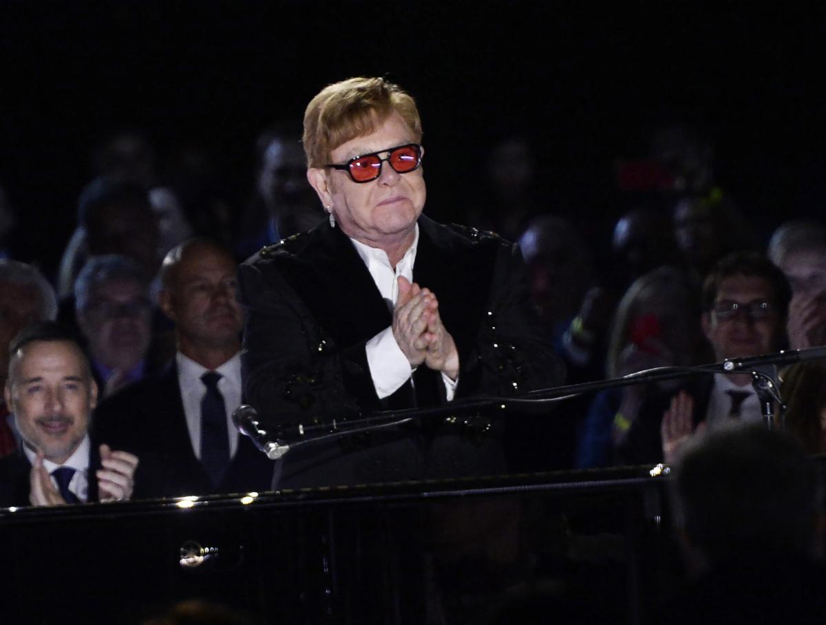 Elton John canzoni, le più belle e amate